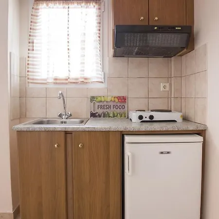 アパートホテル Atira