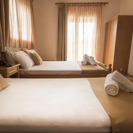 Atira Lejlighedshotel Olympiakí Aktí