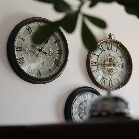 Atira Olympiakí Aktí