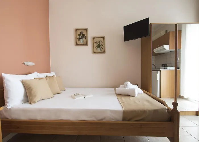 Aparthotel Atira