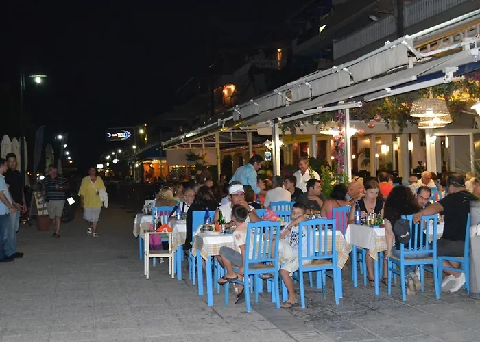 Aparthotel Atira 3*