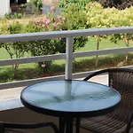 Apartahotel Atira Olympiakí Aktí
