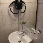 Atira 3* Olympiakí Aktí