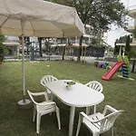 Apartahotel Atira Olympiakí Aktí